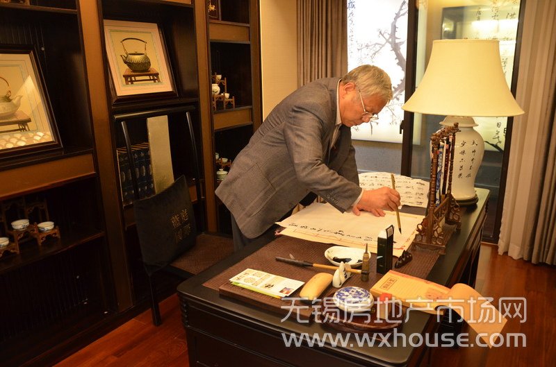 户型270平米中式样板房：书房      