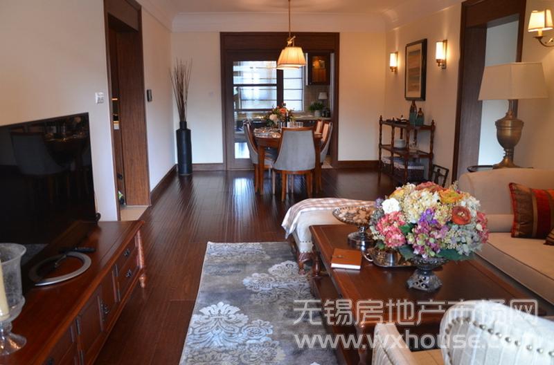 朗诗·天萃136㎡天墅·丽景样板间——客厅&餐厅      