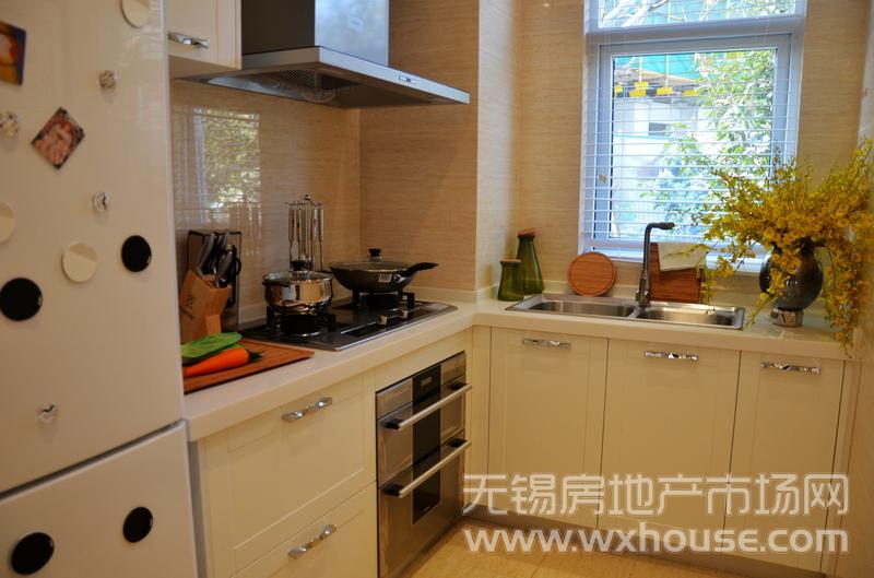 孔雀城110㎡样板间—厨房      