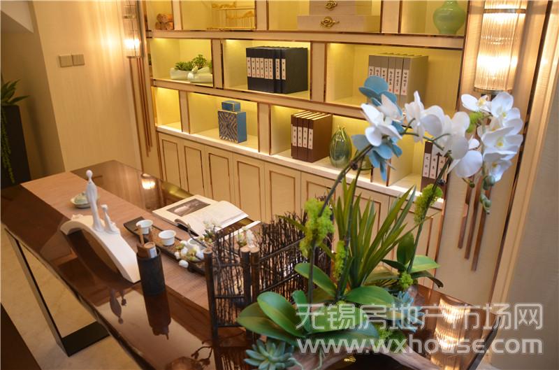 花语叠墅141平米户型样板间：负一层书房      