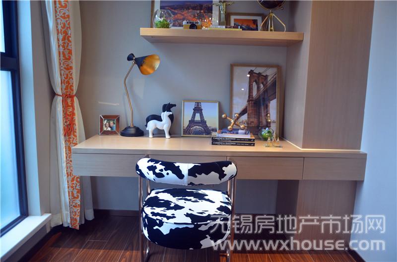 125㎡跃层户型样板间二层书房      