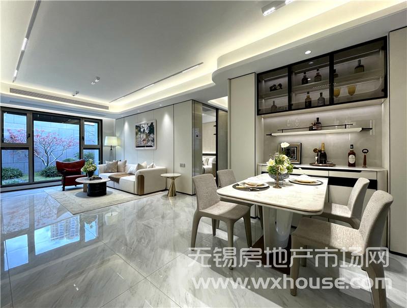 99㎡户型样板房餐客厅