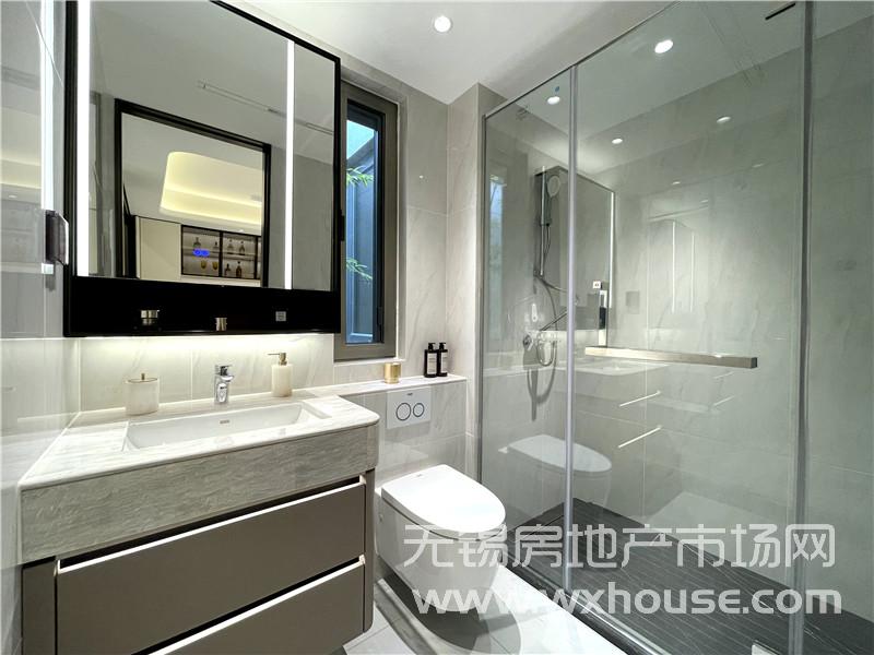 99㎡户型样板房次卫